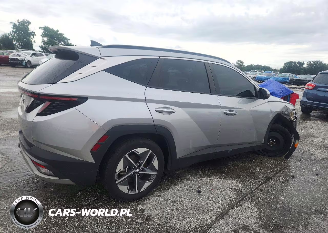 2025 Hyundai Tucson Sel VIN:5NMJC3DE6SH489364 - 3