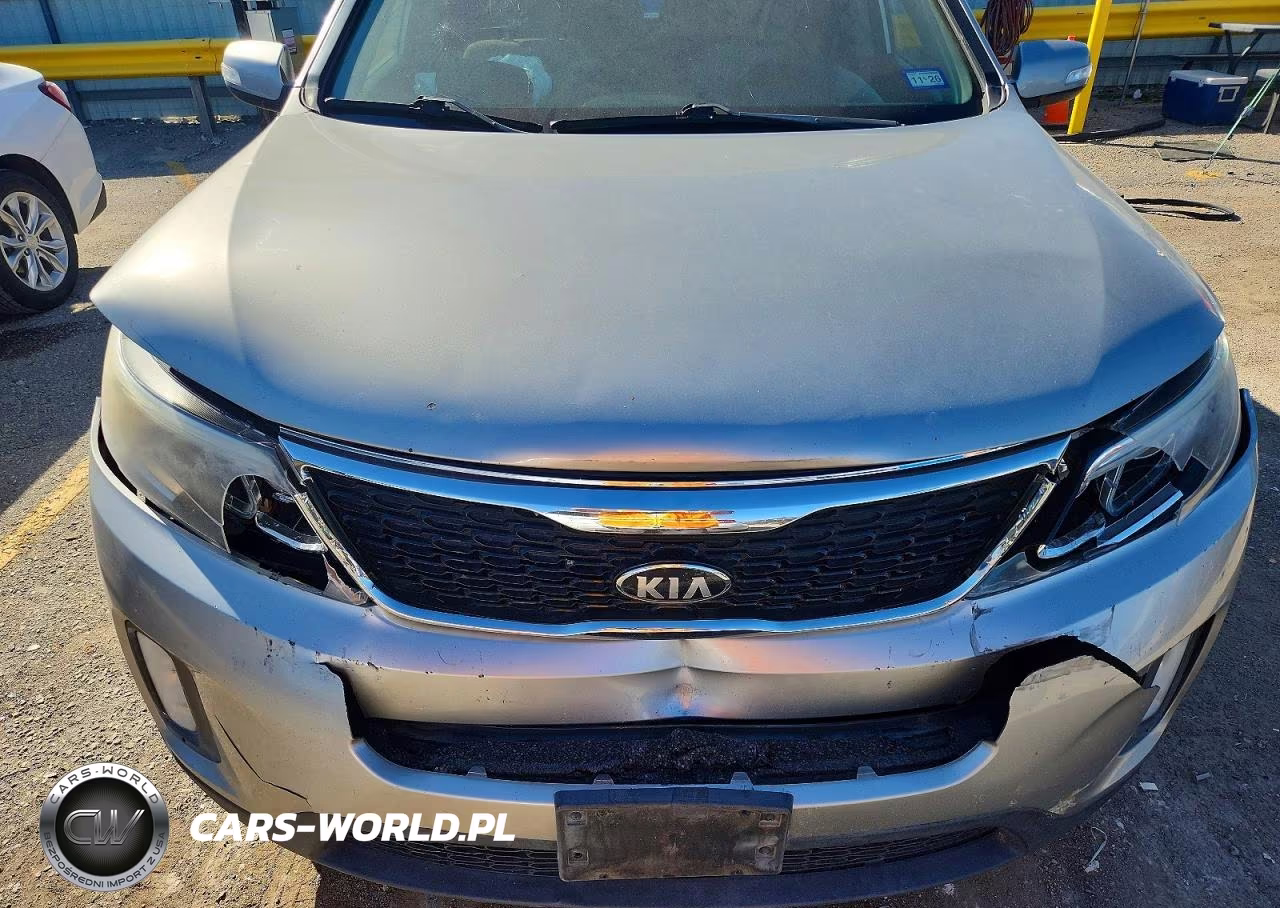 2015 Kia Sorento Lx VIN:5XYKT4A6XFG552750 - 12