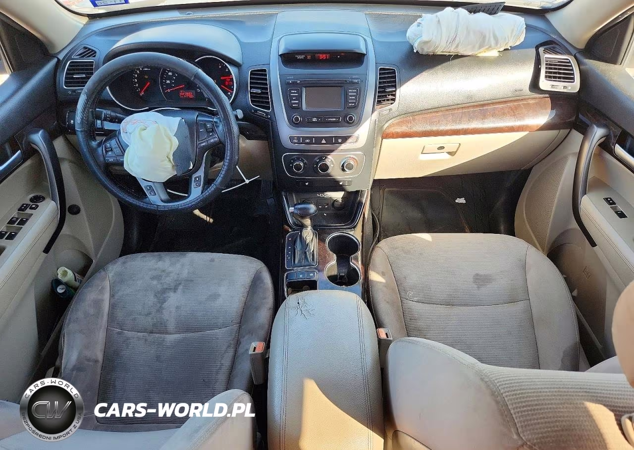 2015 Kia Sorento Lx VIN:5XYKT4A6XFG552750 - 8
