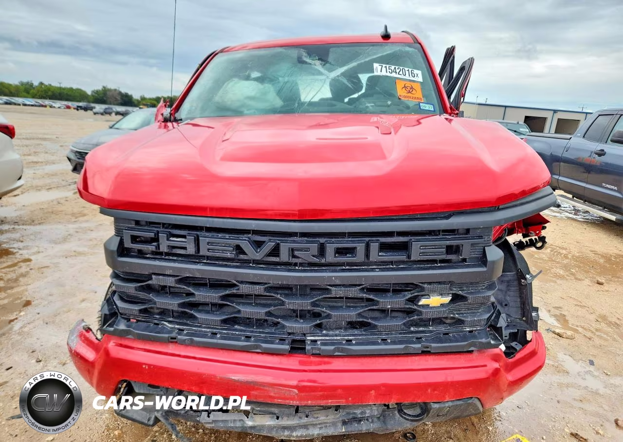 2025 Chevrolet Silverado K1500 Custom VIN:1GCPKBEK5SZ137786 - 5
