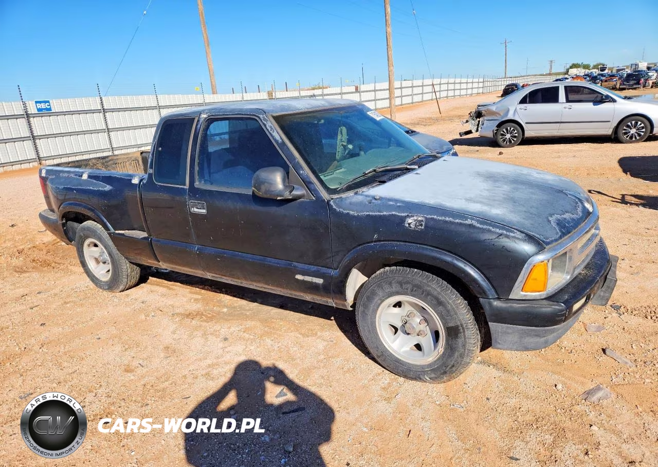 1997 Chevrolet S Truck S10 VIN:1GCCS19X9V8137914 - 4