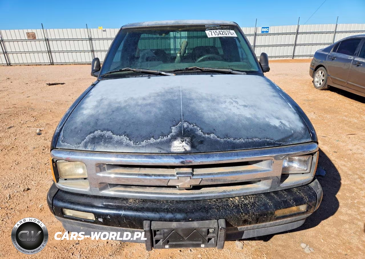 1997 Chevrolet S Truck S10 VIN:1GCCS19X9V8137914 - 5