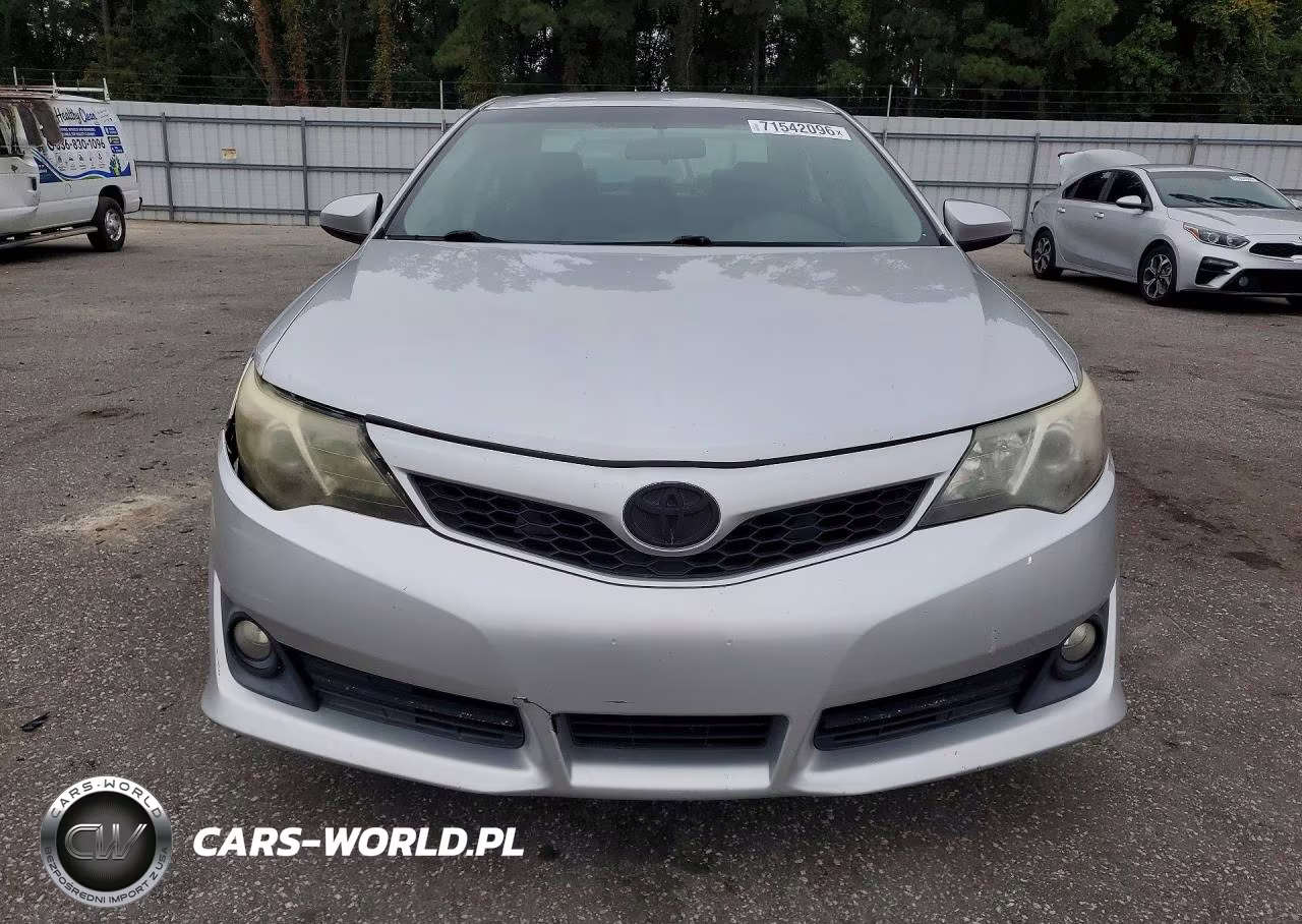 2014 Toyota Camry Se VIN:4T1BF1FK5EU408883 - 5