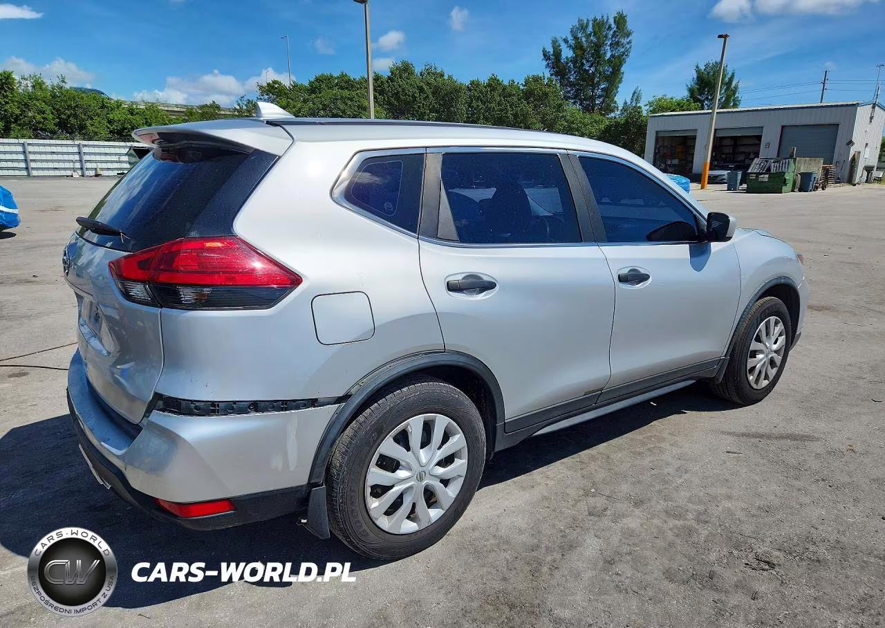 2017 Nissan Rogue S VIN:JN8AT2MT0HW132099 - 3