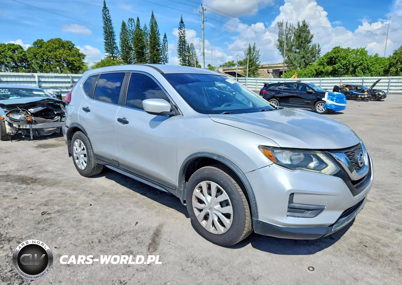 2017 Nissan Rogue S VIN:JN8AT2MT0HW132099 - 4
