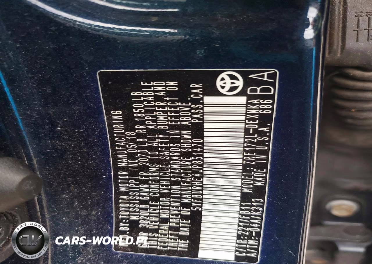 2018 Toyota Corolla Le VIN:5YFBURHE4JP851470 - 12