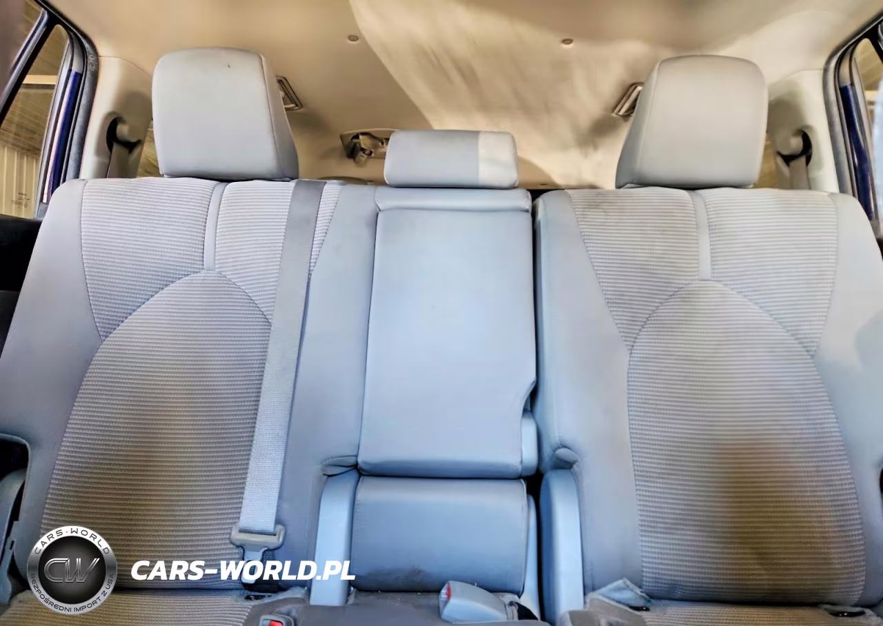 2023 Toyota Highlander Le VIN:5TDKDRAH0PS021301 - 10