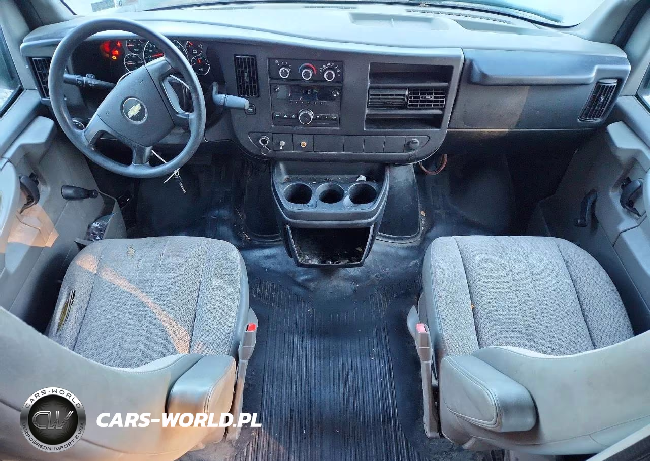2013 Chevrolet Express G3500 Delivery Van VIN:1GB3G4BG4D1157092 - 8