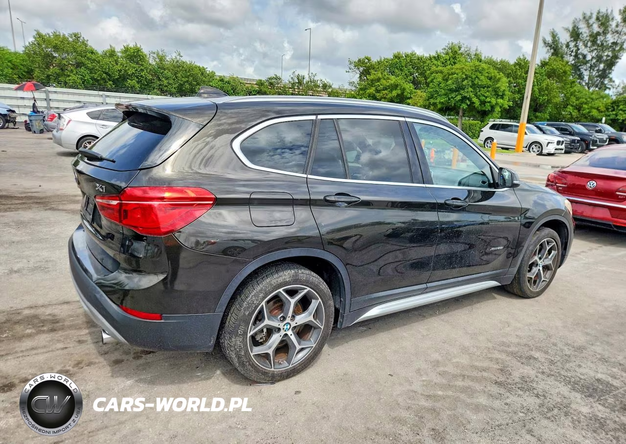 2017 BMW X1 xDrive28I VIN:WBXHT3C33H5F70600 - 3