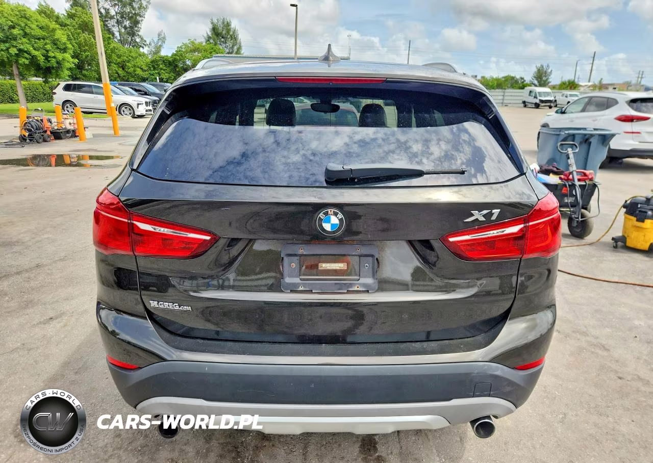 2017 BMW X1 xDrive28I VIN:WBXHT3C33H5F70600 - 6