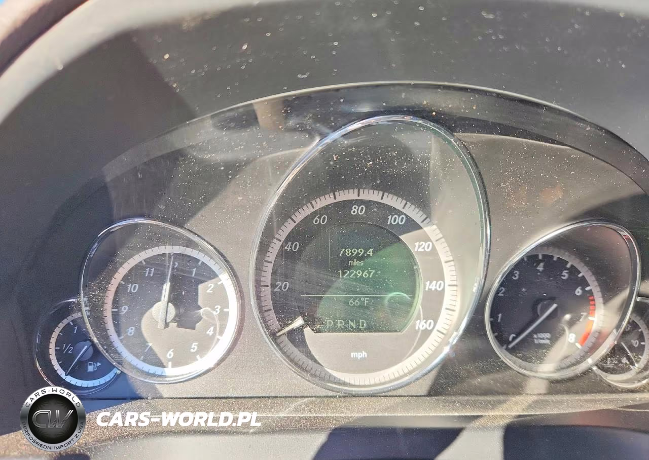 2010 Mercedes-Benz E 550 VIN:WDDKJ7CB5AF005033 - 9
