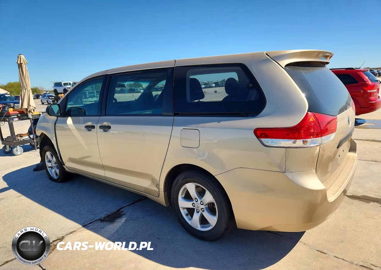 2011 Toyota Sienna Base 7-Passenger VIN:5TDKA3DC2BS002344 - 2
