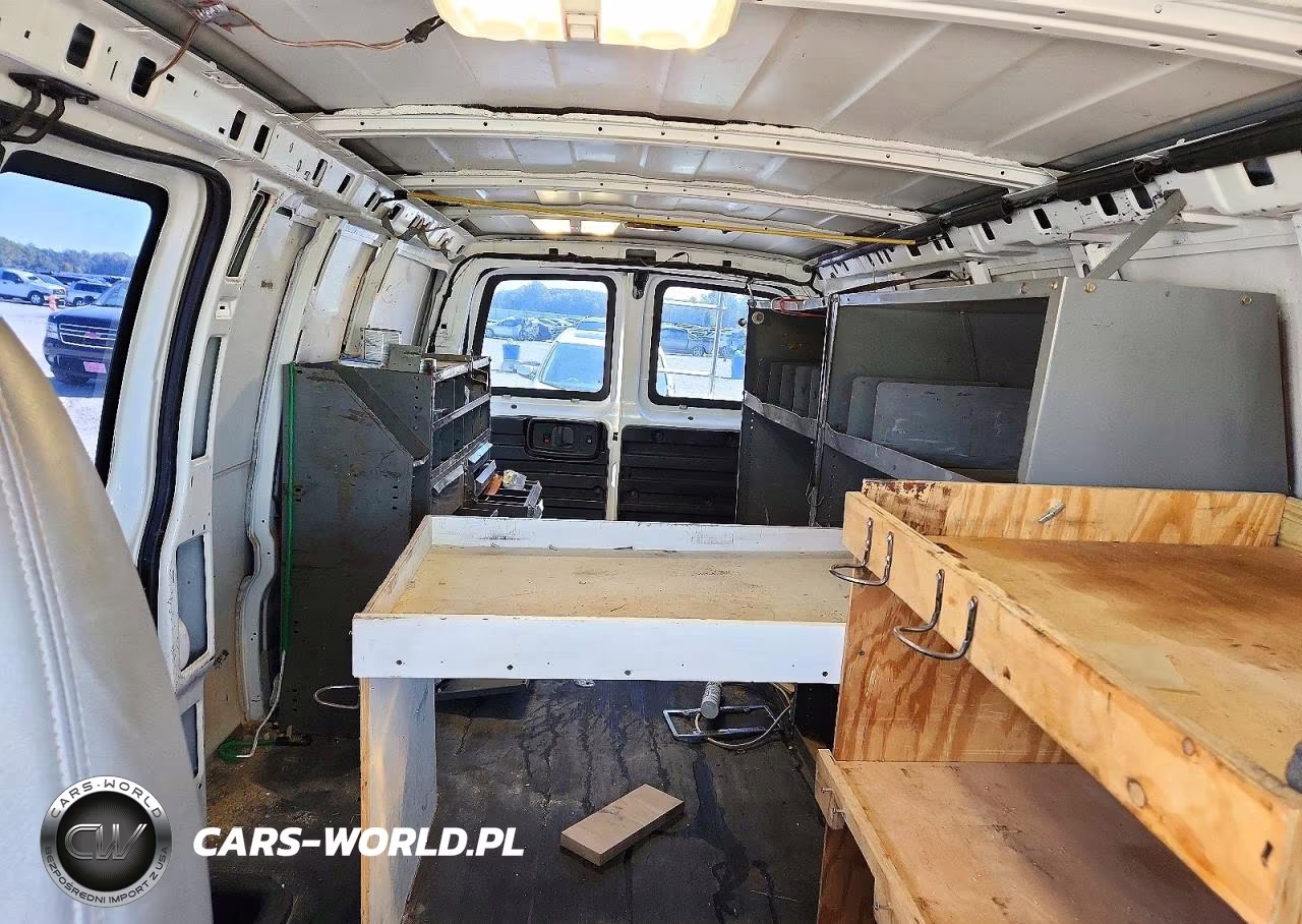 2014 Chevrolet Express G2500 VIN:1GCWGGBAXE1207548 - 10
