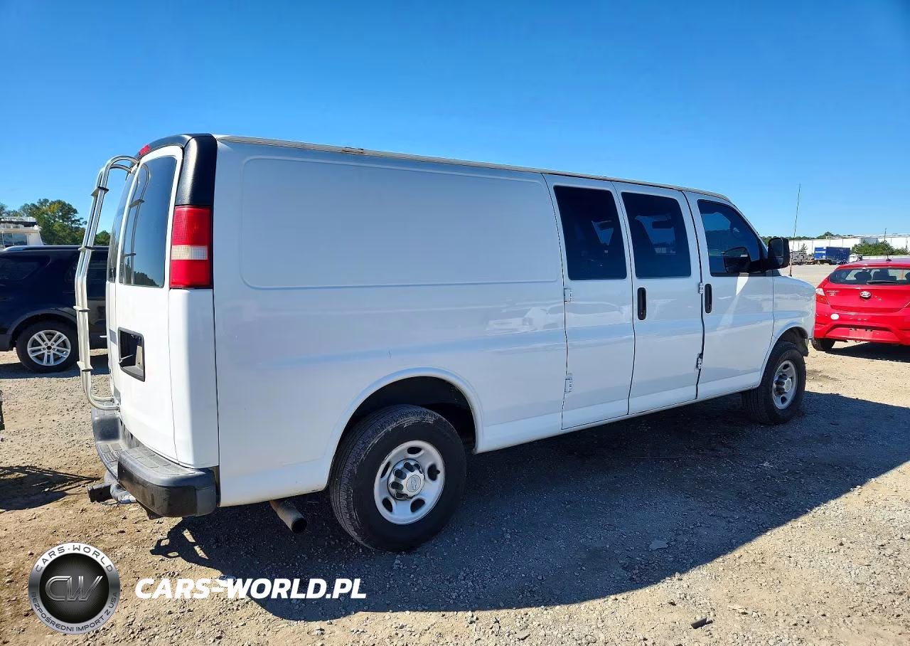 2014 Chevrolet Express G2500 VIN:1GCWGGBAXE1207548 - 3