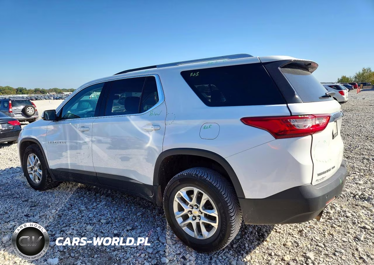 2018 Chevrolet Traverse Lt VIN:1GNEVGKW4JJ143215 - 2