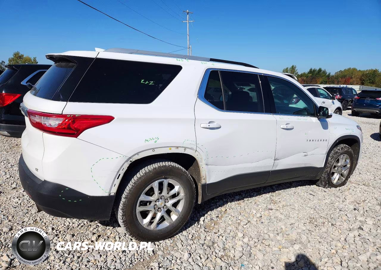 2018 Chevrolet Traverse Lt VIN:1GNEVGKW4JJ143215 - 3