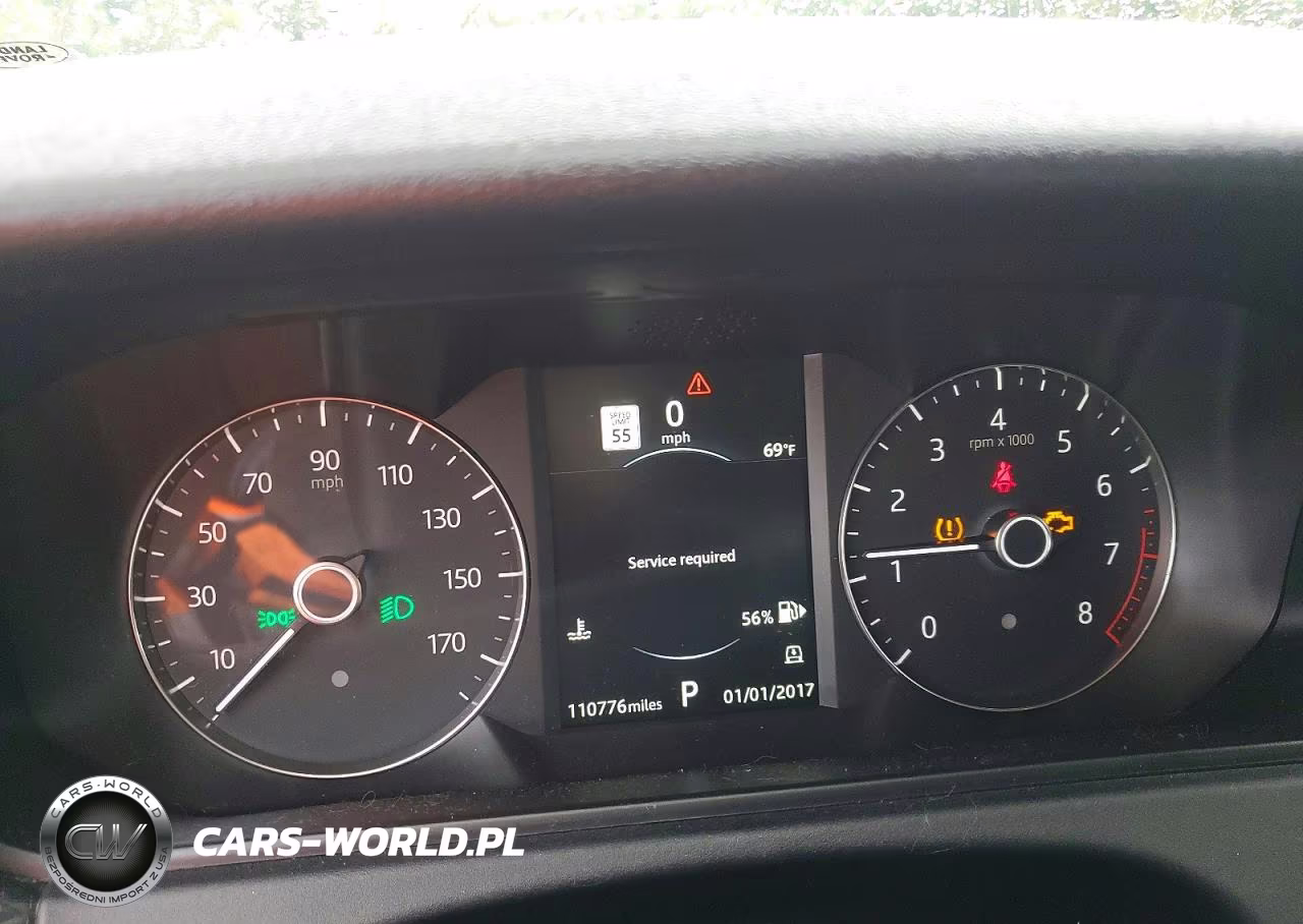 2018 Land Rover Range Rover Velar S VIN:SALYB2RV0JA729062 - 9