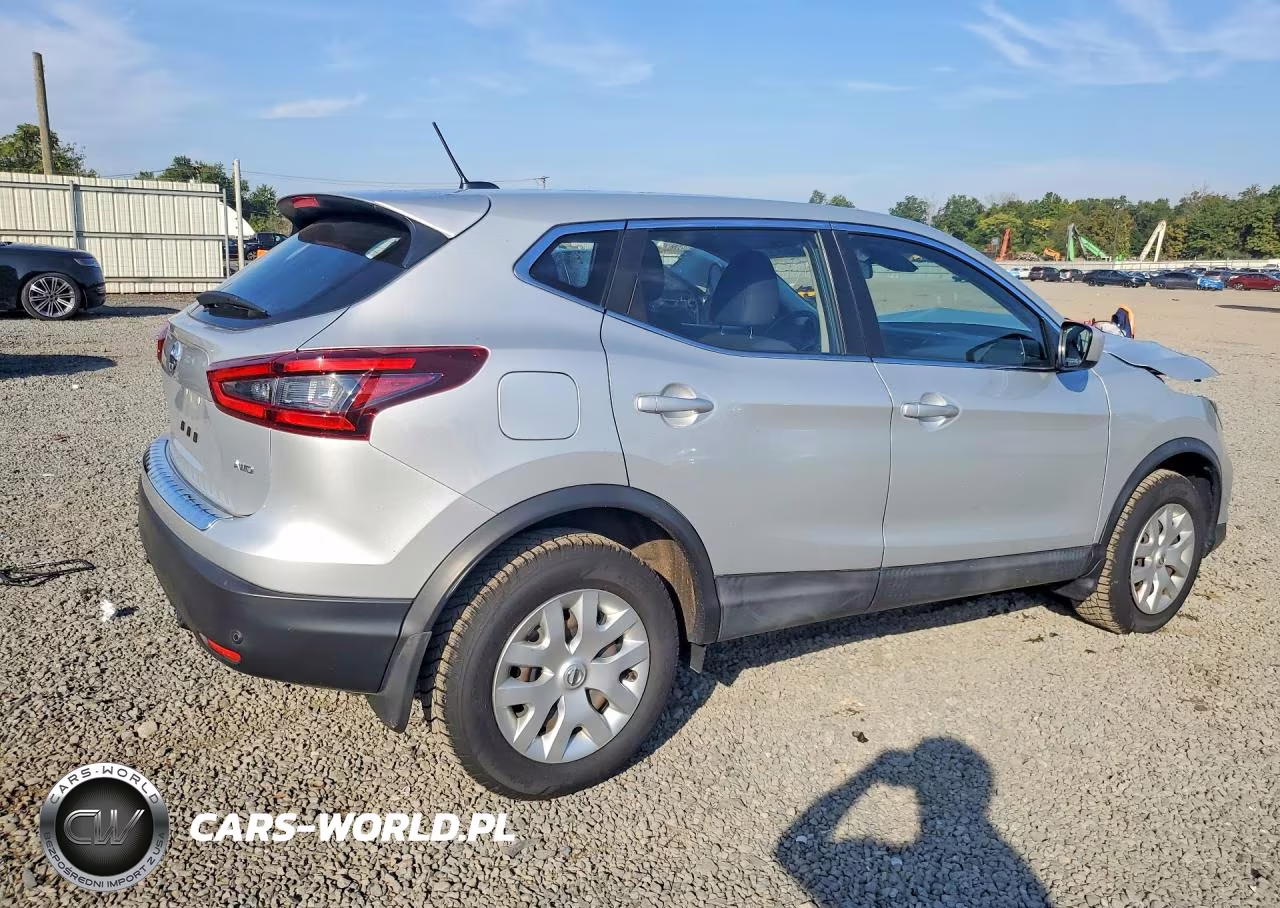 2020 Nissan Rogue Sport S VIN:JN1BJ1CW6LW368098 - 3