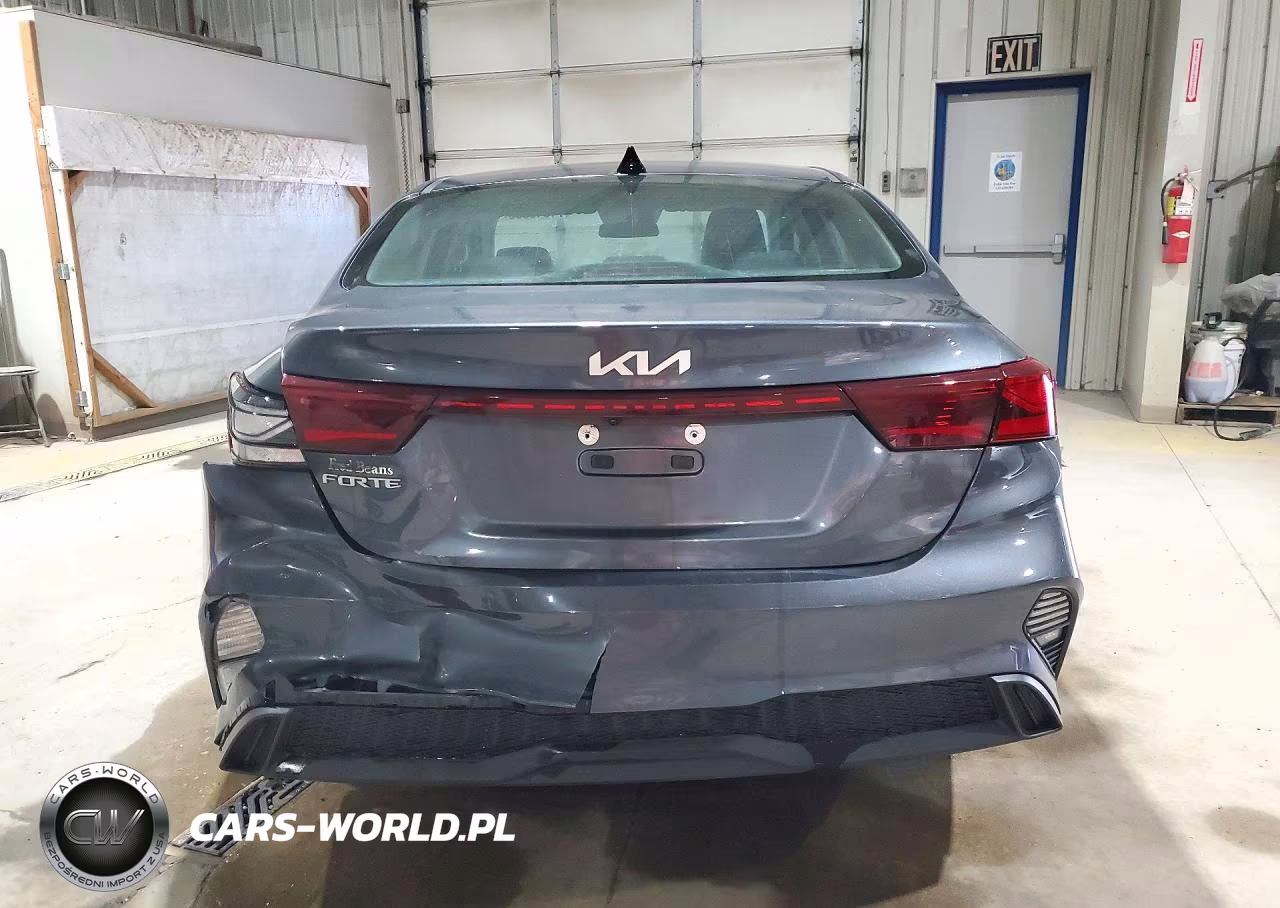 2022 Kia Forte Lxs VIN:3KPF24AD8NE471289 - 6