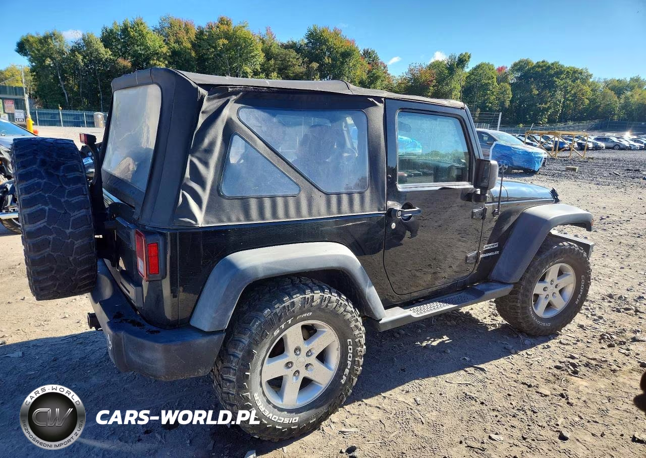 2012 Jeep Wrangler Sport VIN:1C4AJWAG3CL107563 - 3