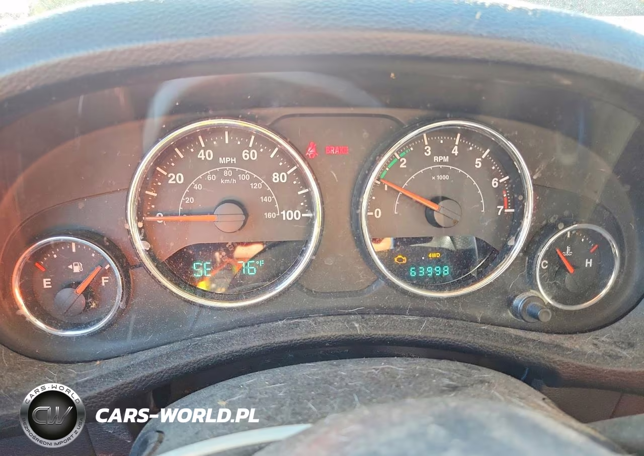 2012 Jeep Wrangler Sport VIN:1C4AJWAG3CL107563 - 9