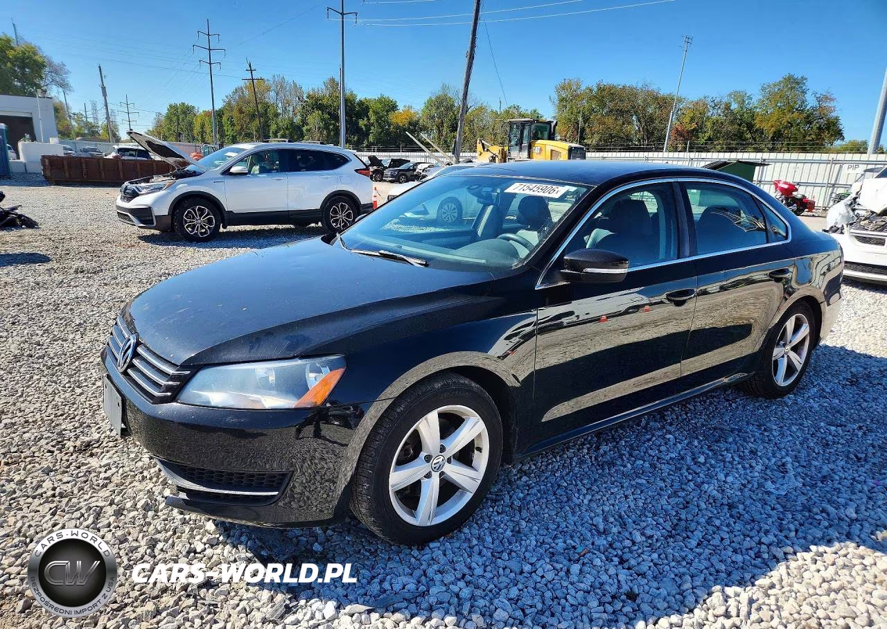 2013 Volkswagen Passat Se VIN:1VWBP7A38DC112150 - 1