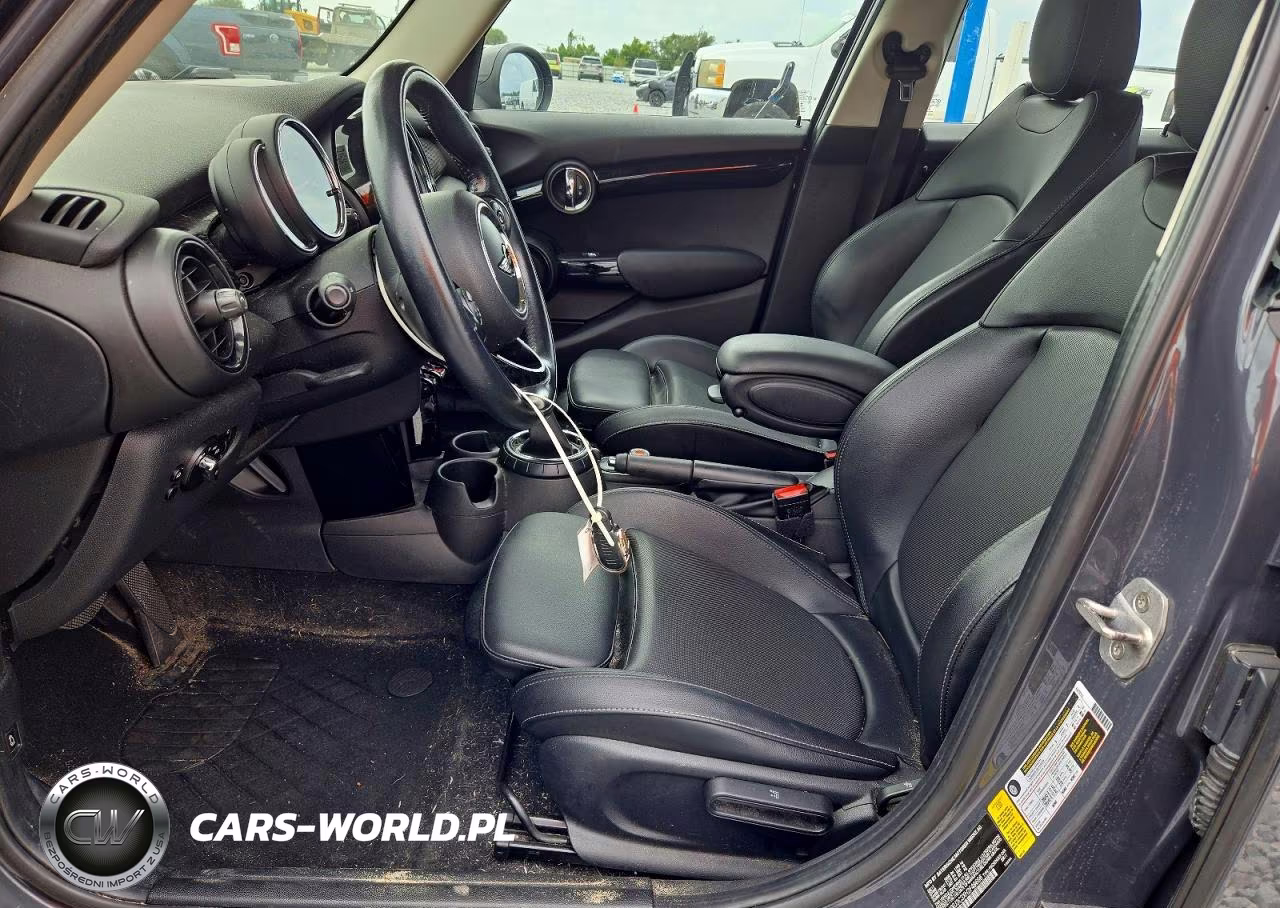 2017 Mini Cooper S VIN:WMWXU3C3XH2F49666 - 7