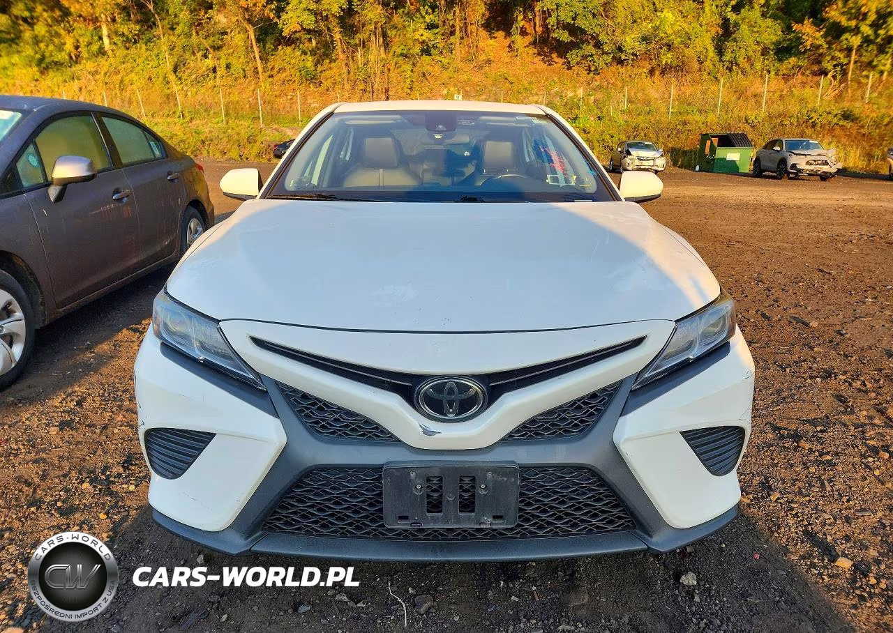 2020 Toyota Camry Se VIN:4T1G11AK3LU506755 - 5