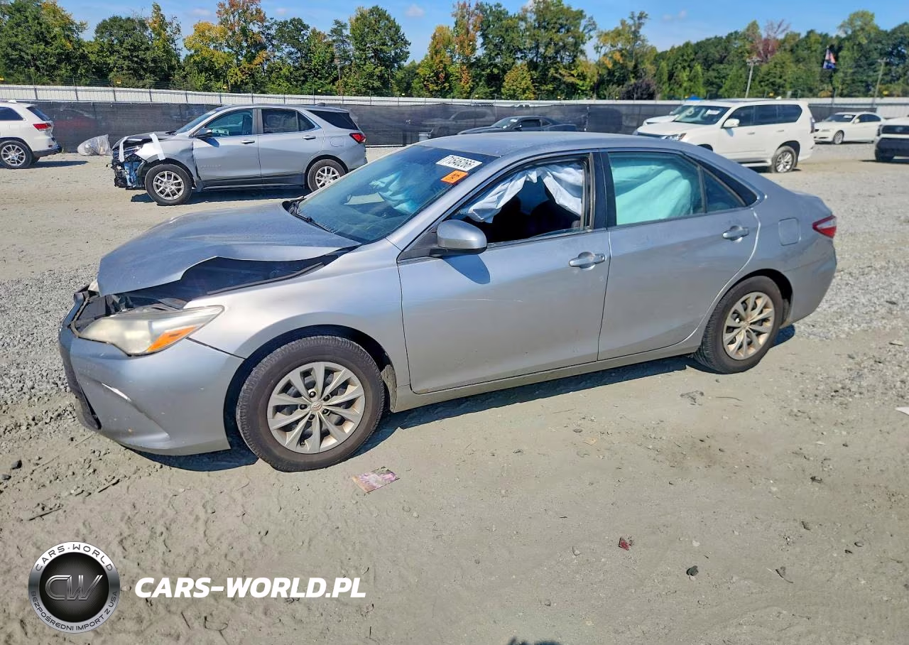 2017 Toyota Camry Le VIN:4T1BF1FK9HU318320 - 1