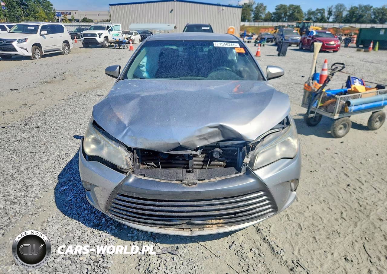 2017 Toyota Camry Le VIN:4T1BF1FK9HU318320 - 5
