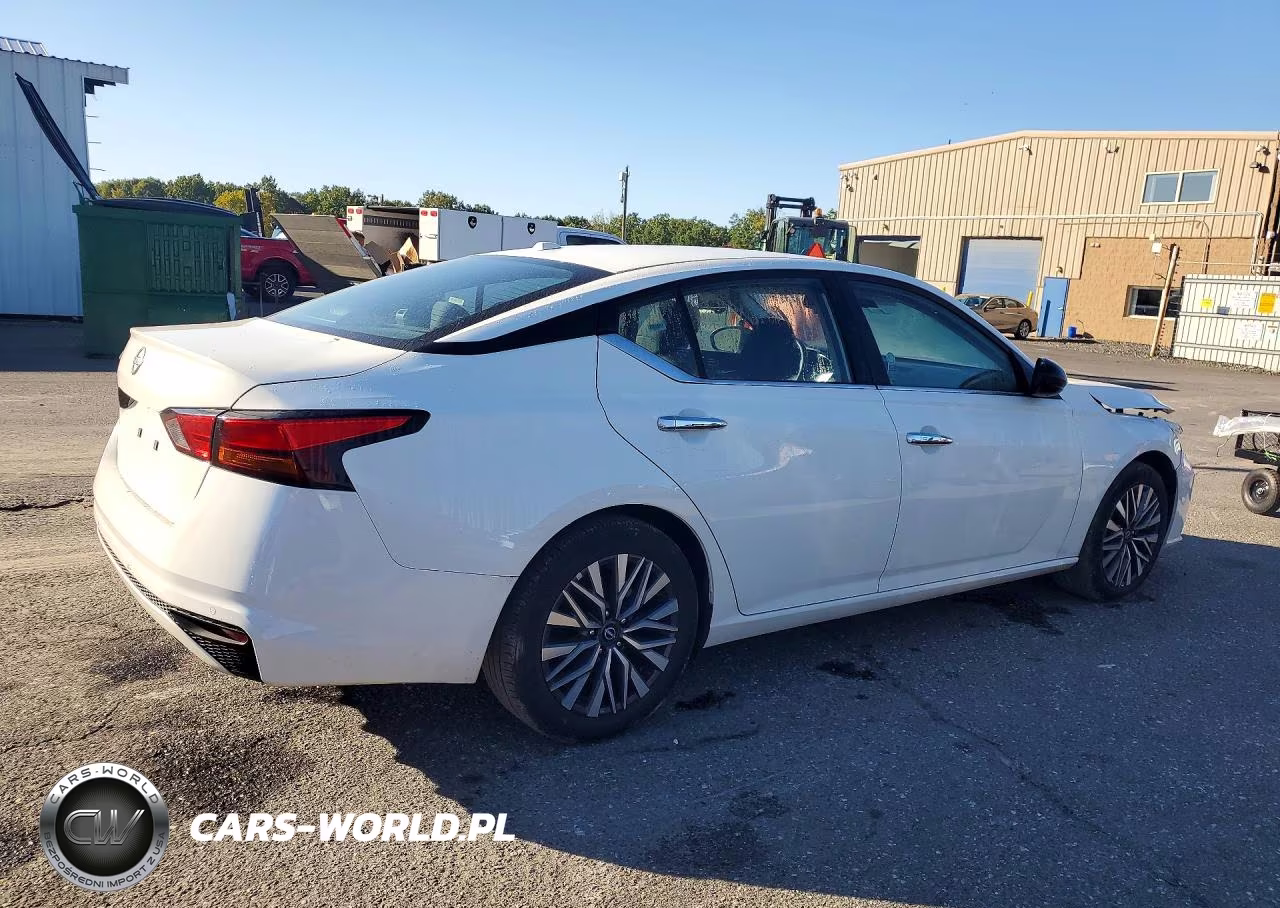 2025 Nissan Altima Sv VIN:1N4BL4DV1SN379468 - 3