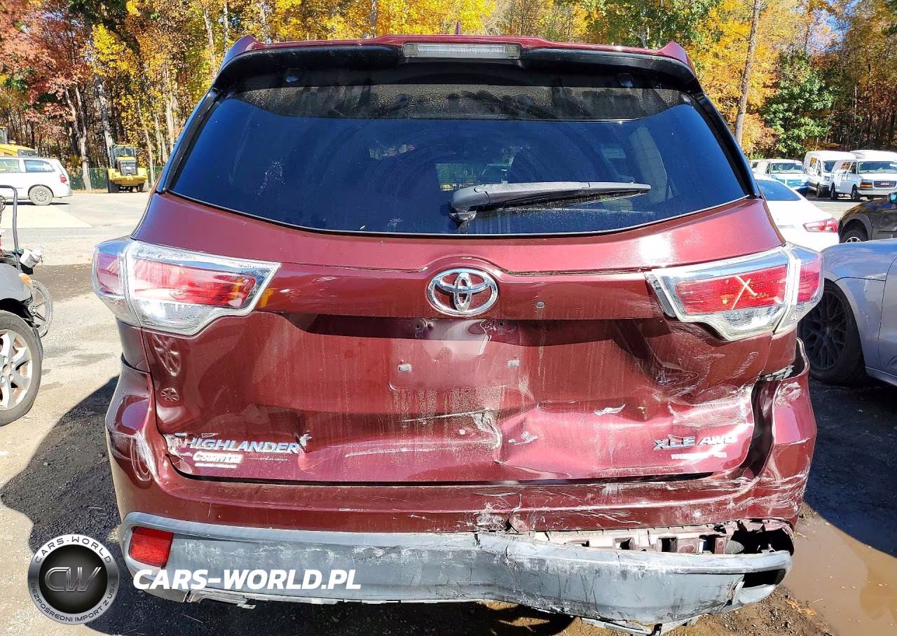 2015 Toyota Highlander Xle VIN:5TDJKRFH7FS130962 - 6