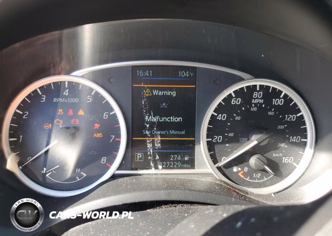 2019 Nissan Sentra S VIN:3N1AB7AP2KY362944 - 9