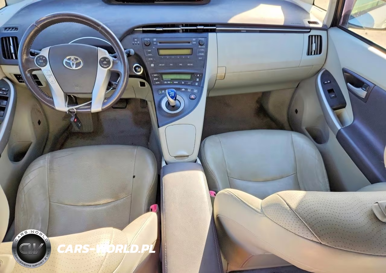 2011 Toyota Prius Four VIN:JTDKN3DU1B0320522 - 8