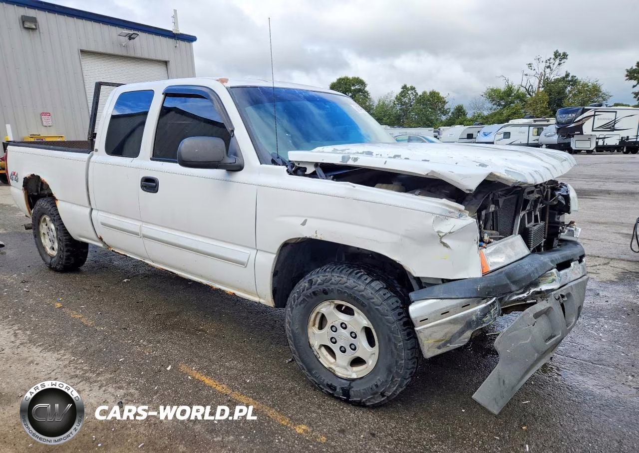 2003 Chevrolet Silverado K1500 VIN:2GCEK19V831181412 - 4