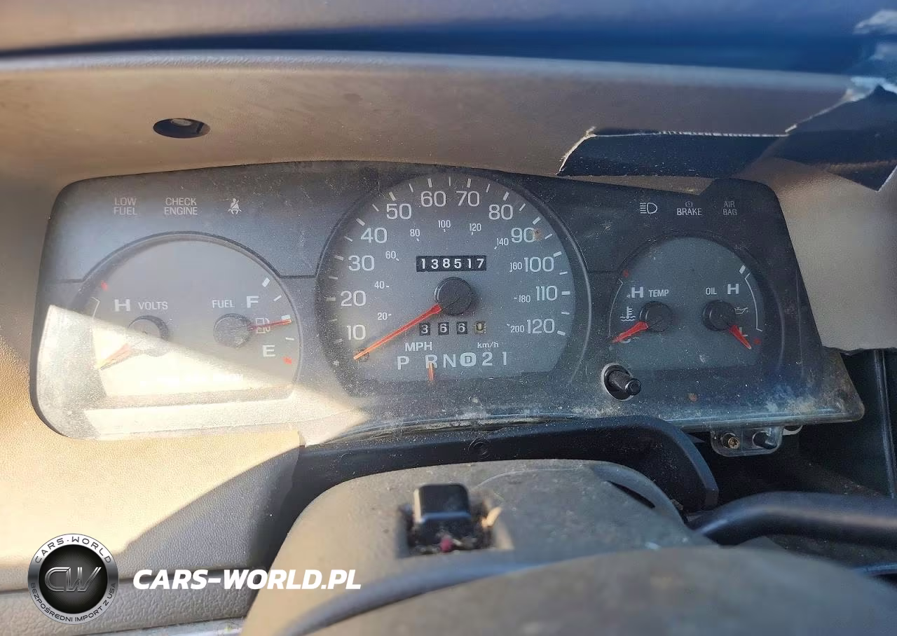 2001 Mercury Grand Marquis Ls VIN:2MEFM75W41X663089 - 9
