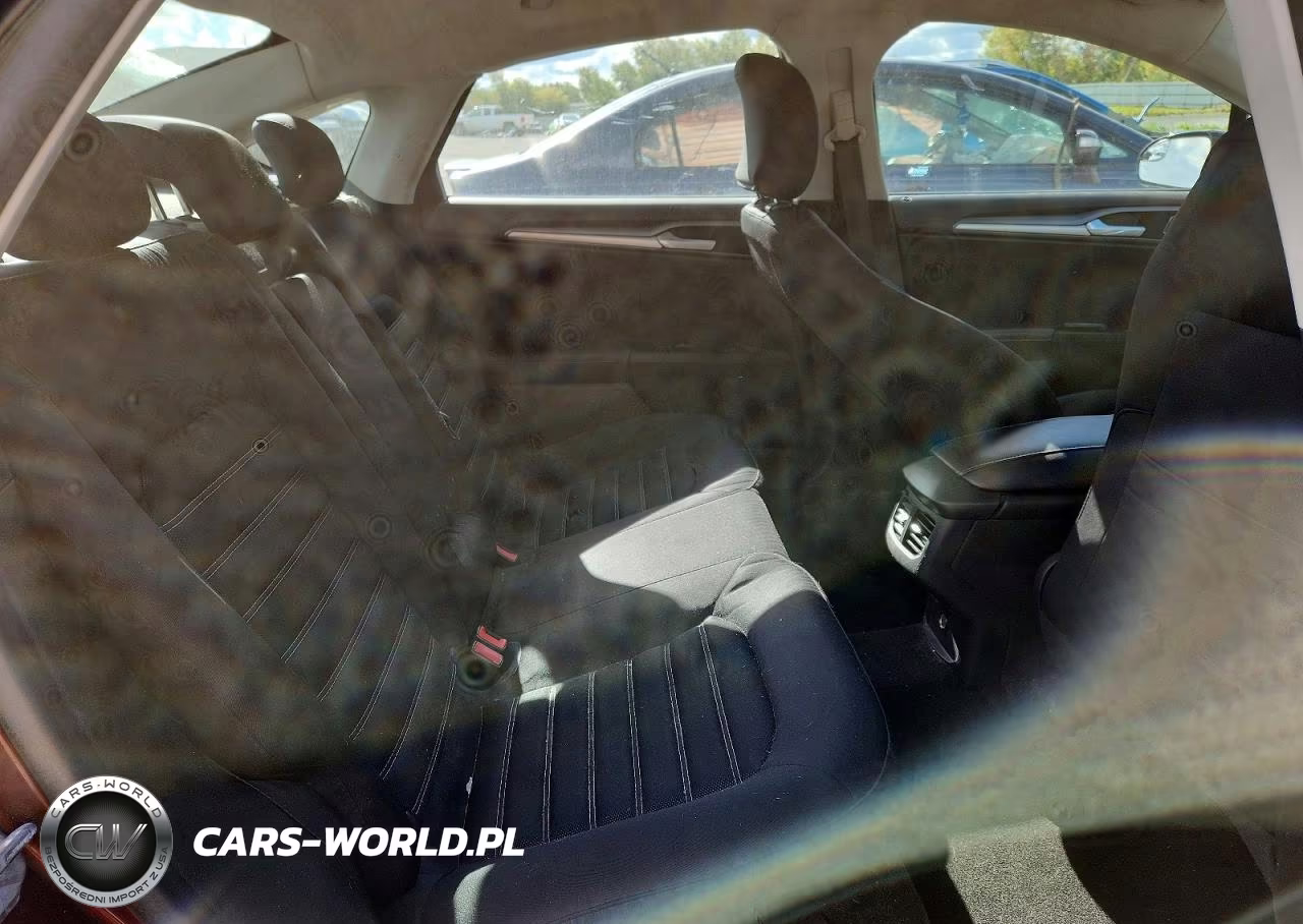 2015 Ford Fusion Se VIN:3FA6P0H75FR243213 - 10