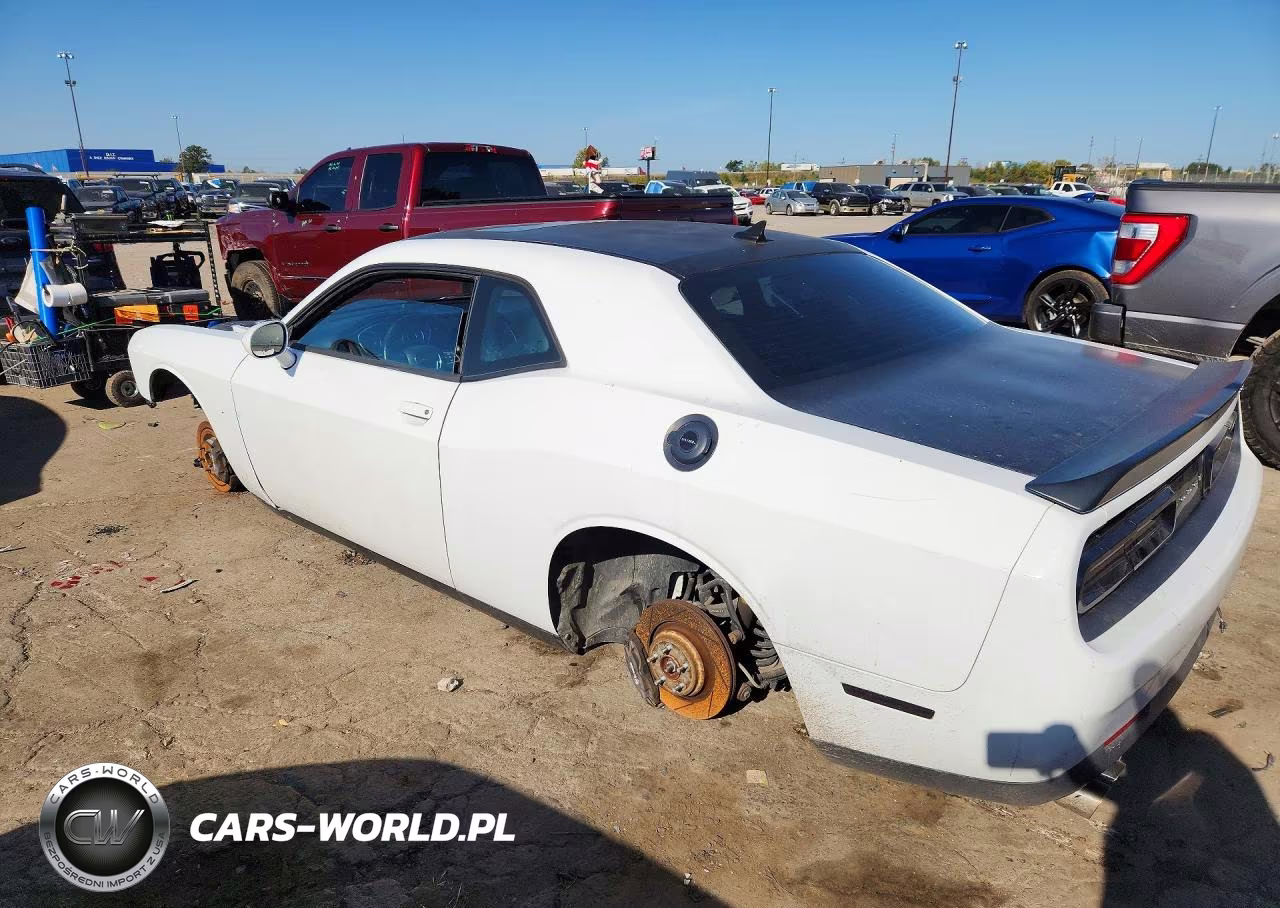 2015 Dodge Challenger R-T Scat Pack VIN:2C3CDZFJ8FH910347 - 2