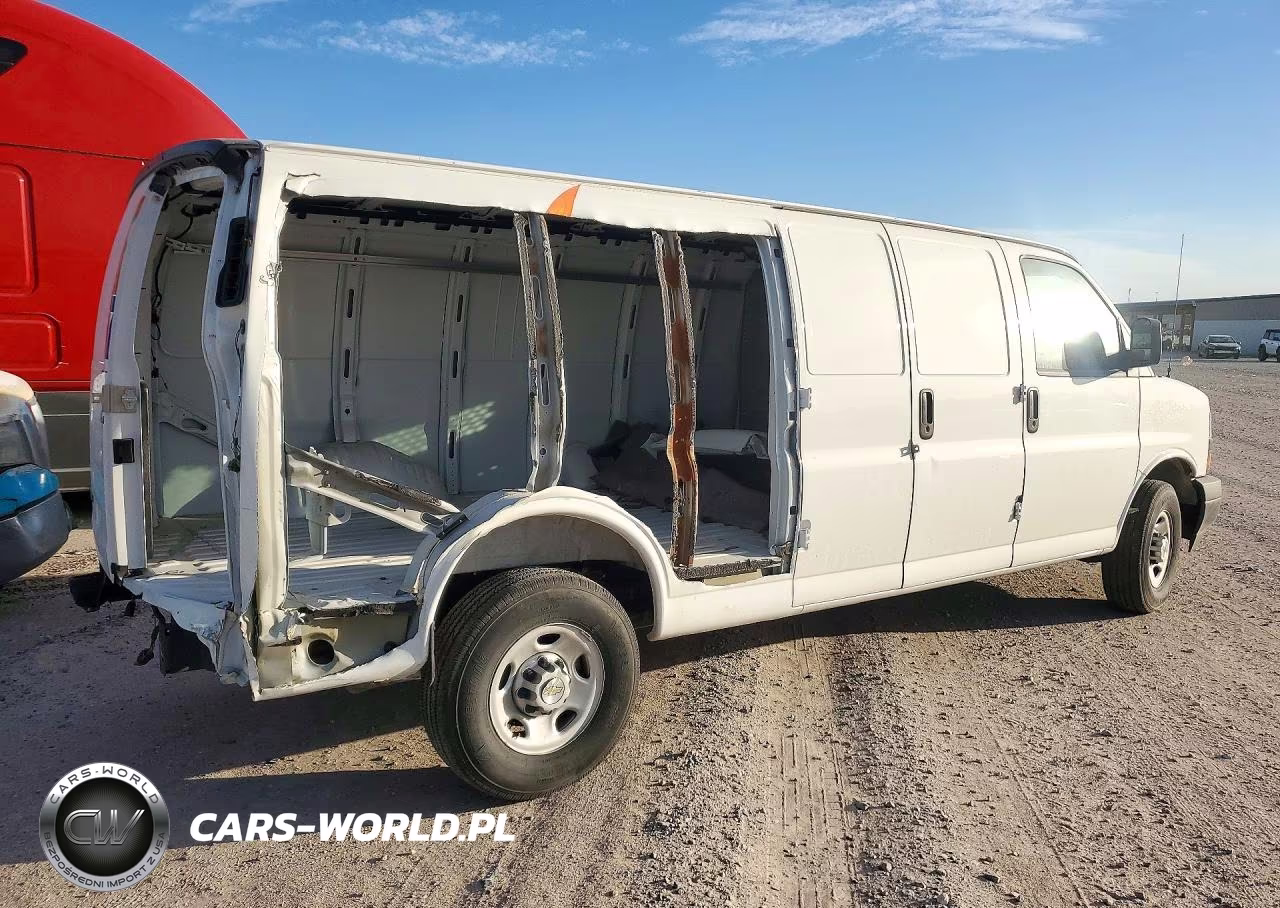 2025 Chevrolet Express 2500 Cargo Delivery Van VIN:1GCWGBFPXS1278049 - 3