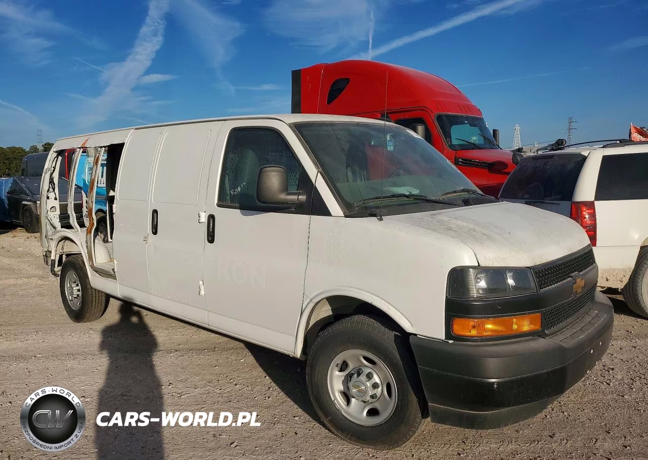 2025 Chevrolet Express 2500 Cargo Delivery Van VIN:1GCWGBFPXS1278049 - 4