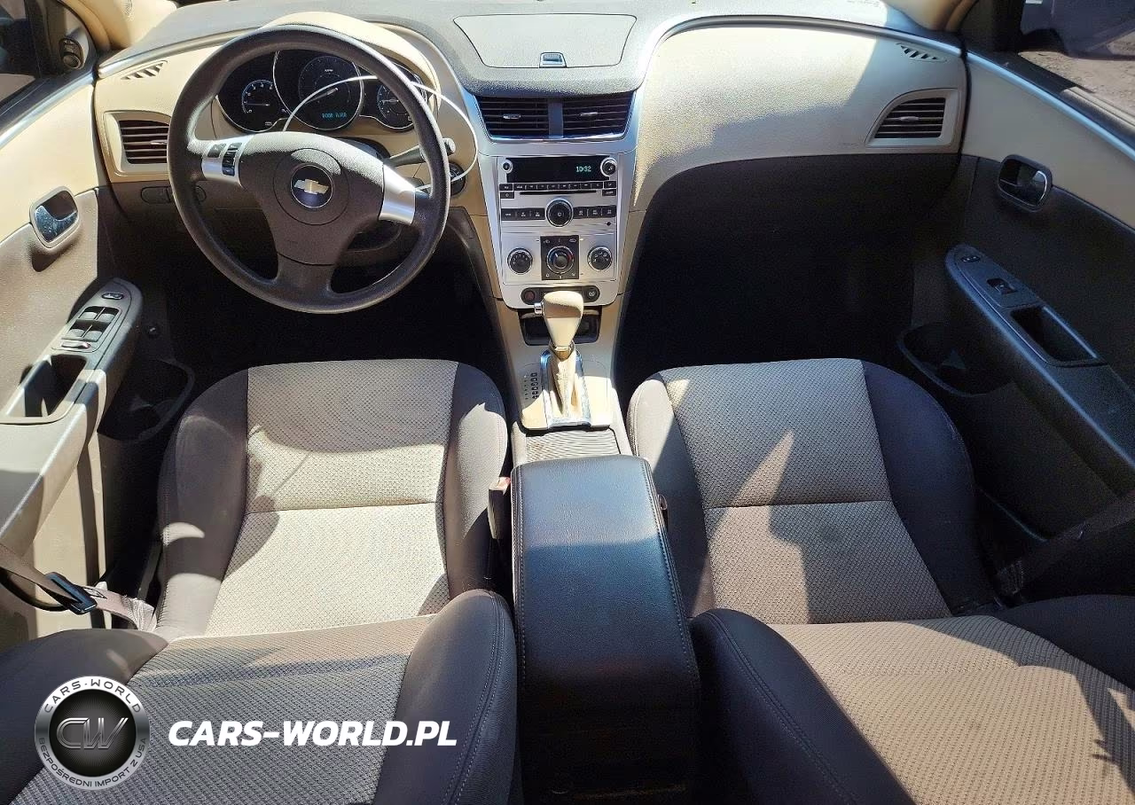 2009 Chevrolet Malibu Ls VIN:1G1ZG57BX9F136453 - 8