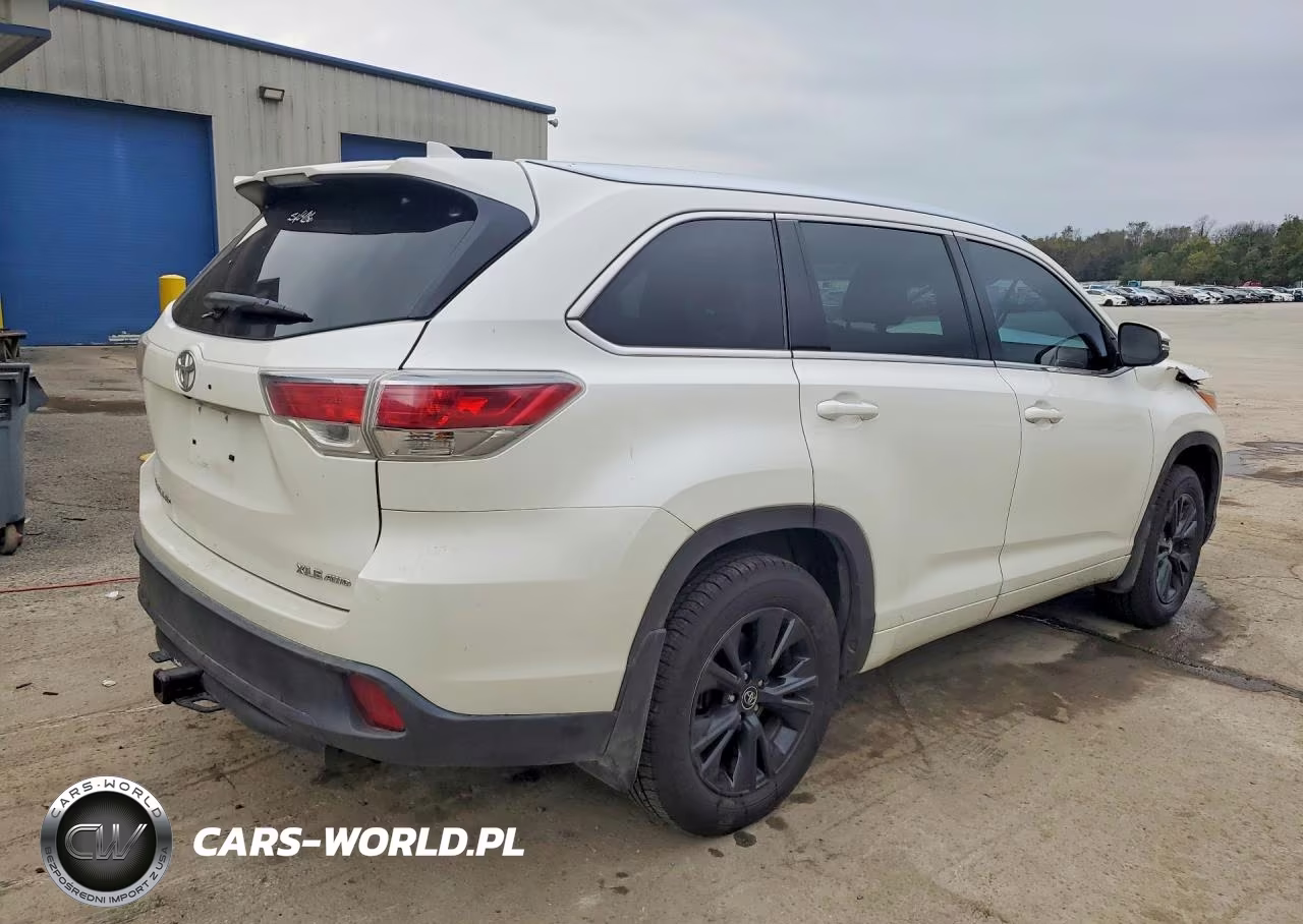 2016 Toyota Highlander Xle VIN:5TDJKRFH1GS255120 - 3