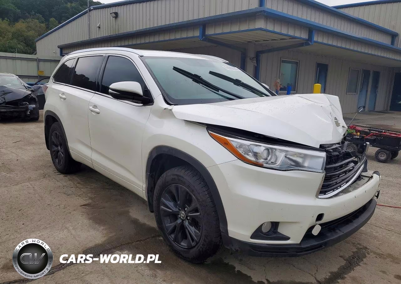 2016 Toyota Highlander Xle VIN:5TDJKRFH1GS255120 - 4