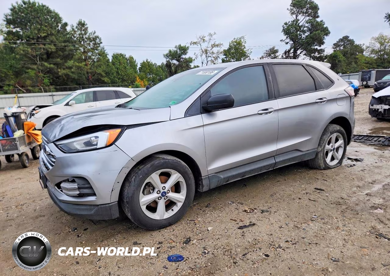 2020 Ford Edge Se