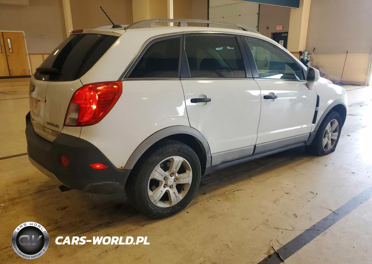 2014 Chevrolet Captiva Ls VIN:3GNAL2EK6ES511611 - 3
