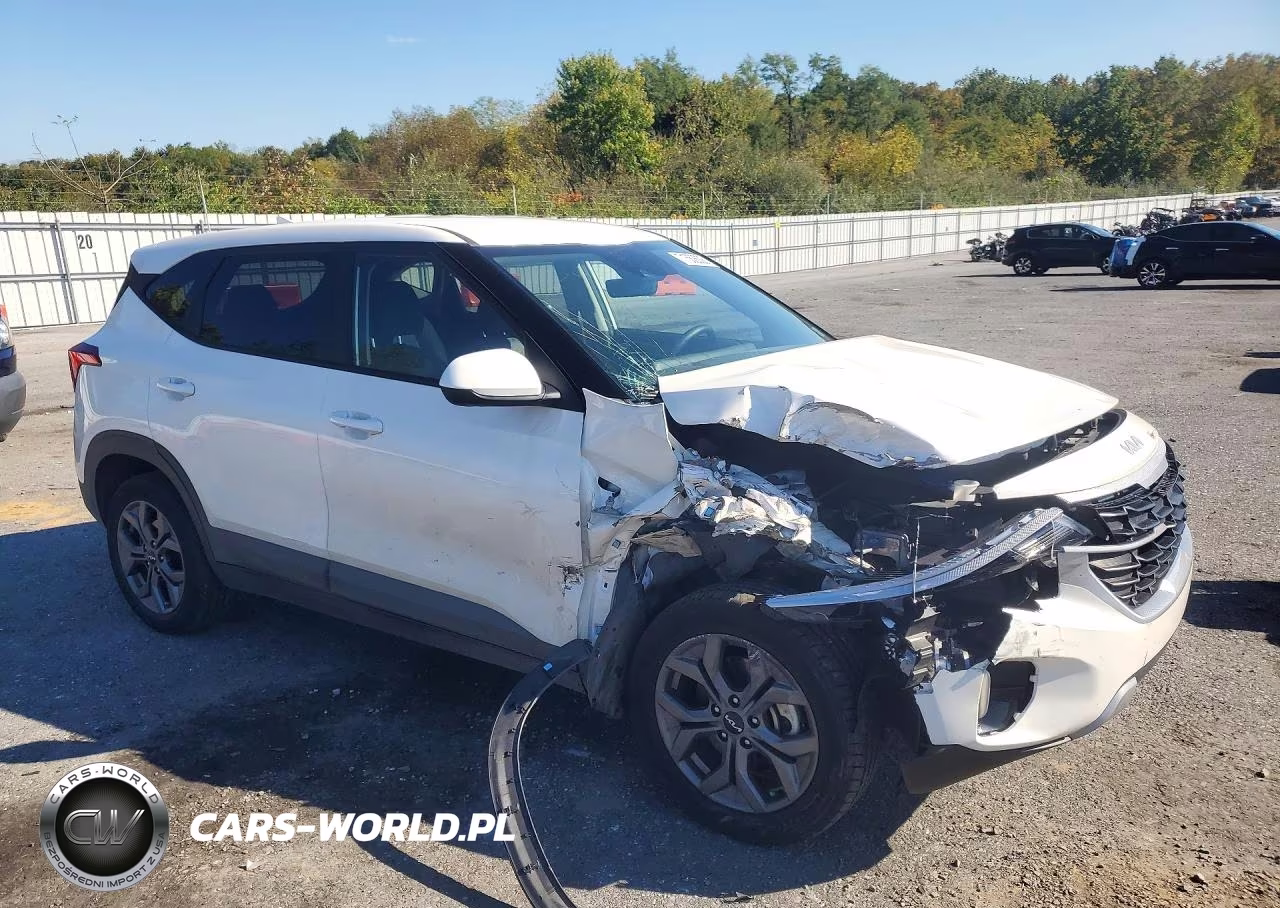 2026 Kia Seltos Lx VIN:KNDEPCAA1T7915946 - 4