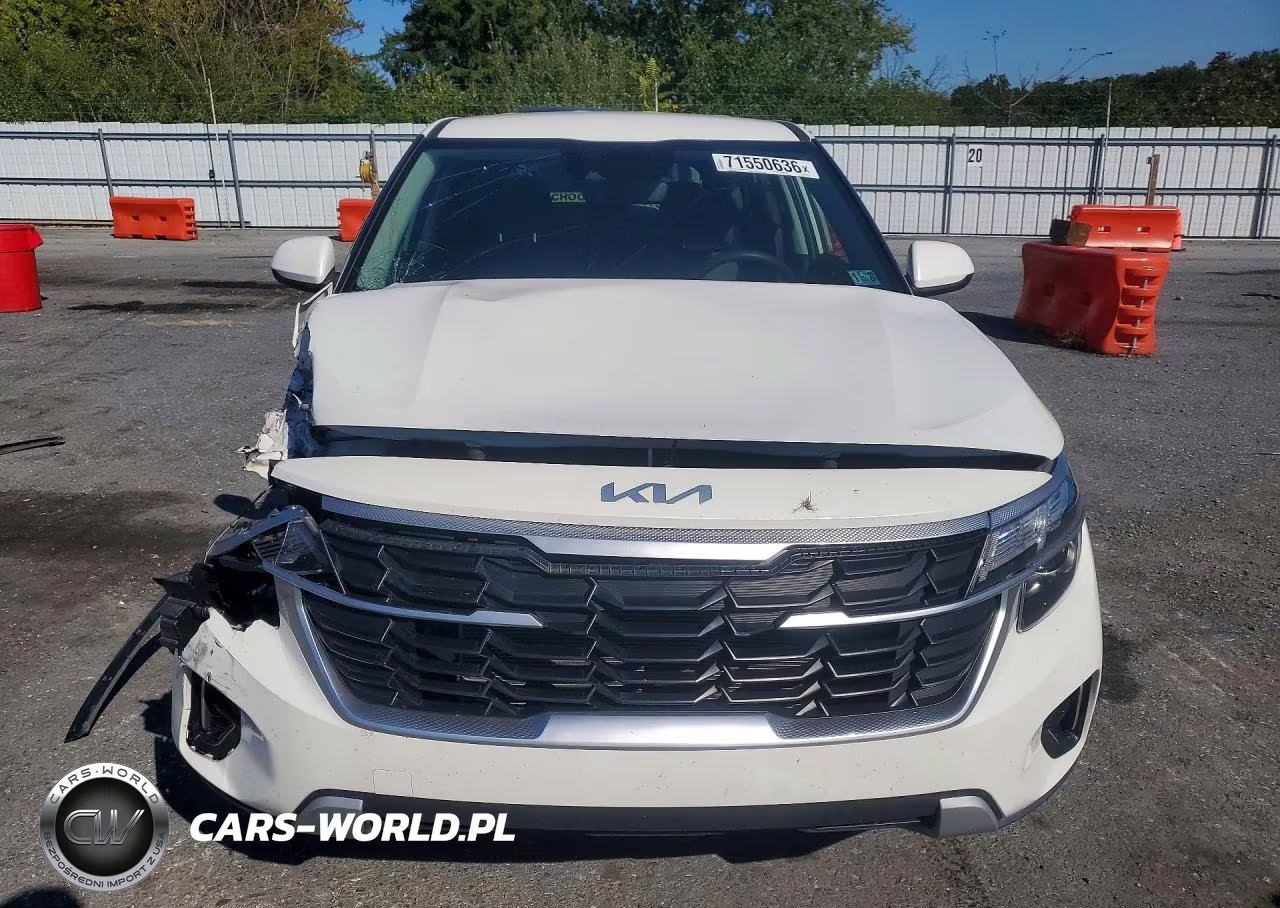 2026 Kia Seltos Lx VIN:KNDEPCAA1T7915946 - 5