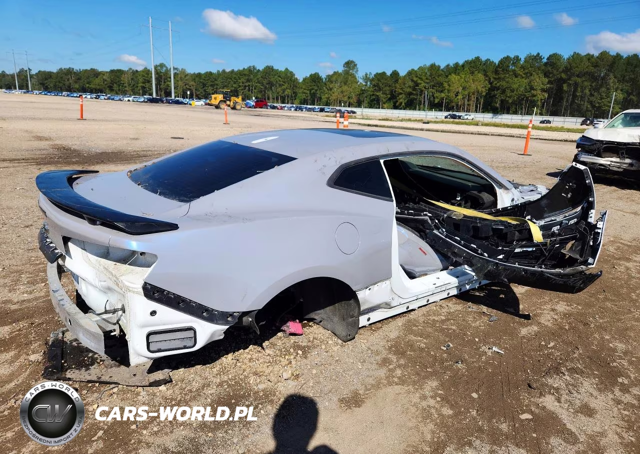 2021 Chevrolet Camaro Ss VIN:1G1FH1R72M0136802 - 3