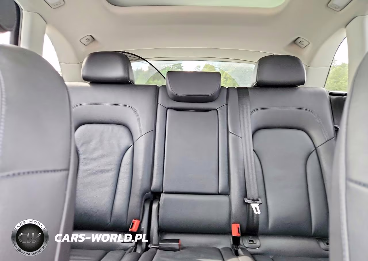 2017 Audi Q5 Premium Plus VIN:WA1L2AFP7HA084030 - 10