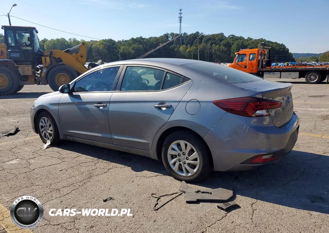 2019 Hyundai Elantra VIN:KMHD74LF8KU824792 - 2